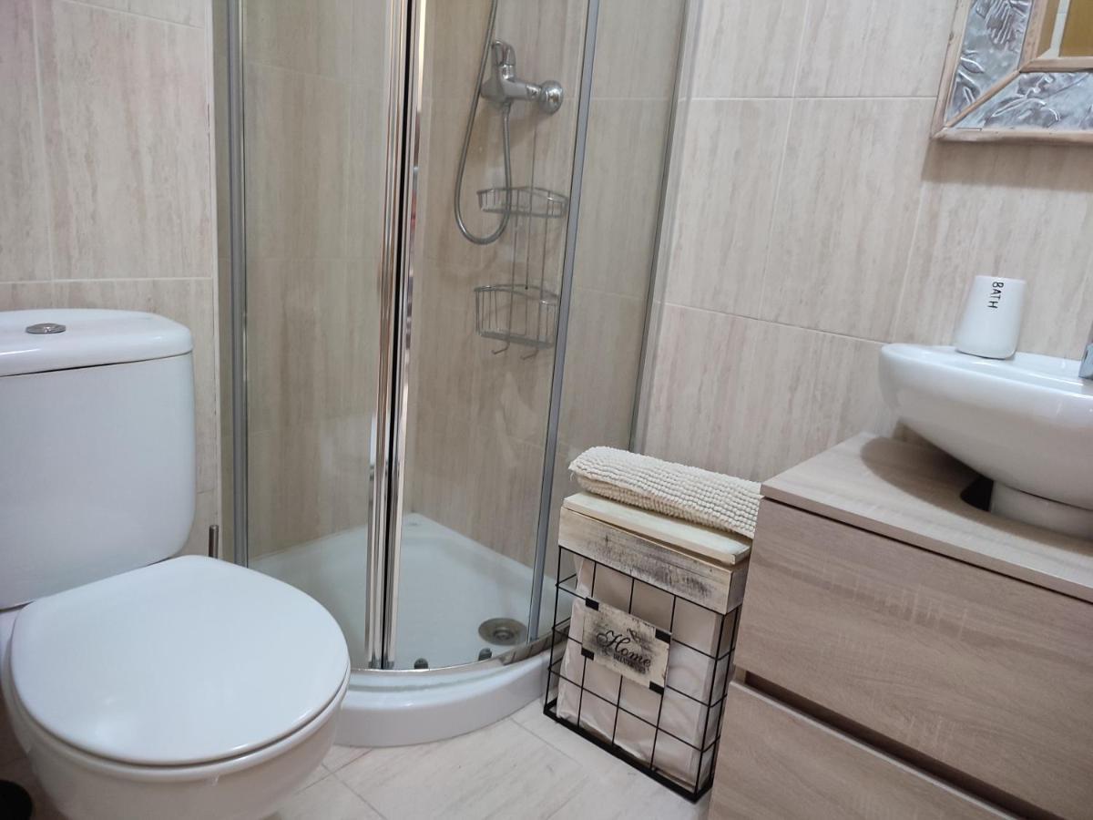 Apartament Junto Playa Levante Con Terraza Chill-out-2 Wcs-a Estrenar Gemelos 23 Benidorm